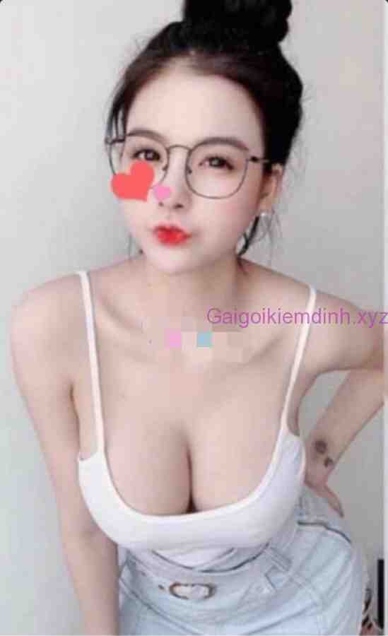 Gái 2k2 cam kết y hình-làm tình sướng-full lỗ đít