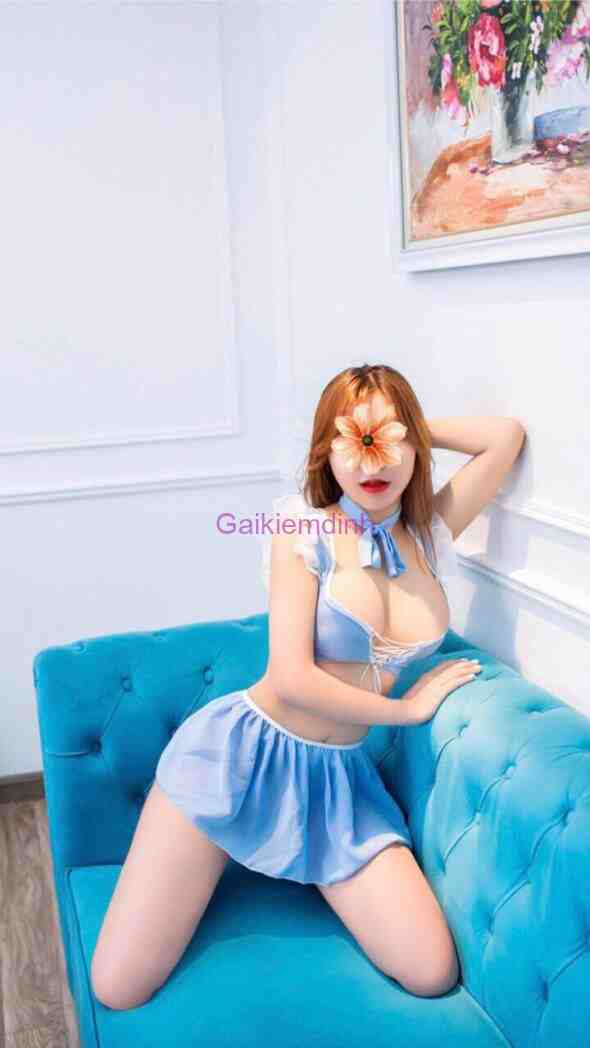 Huyền Trân-Em Gái Xinh Với Body Nóng Bỏng Gợi Cảm