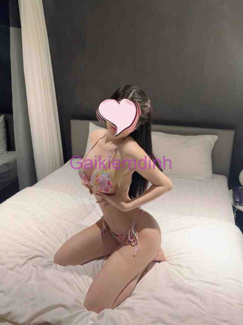 Thiên Kim Anh-Xinh đẹp dâm đãng nhất huế