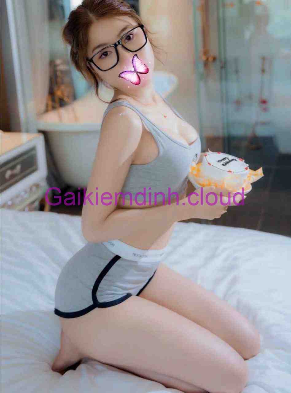 Bảo Hân Em Gái Teen Non Tơ 2K7 – Đường Cong Sexy Nõn Nà Cuốn Hút, Service Đê Mê Hoang Dại tại Gái Gọi TP Đà Lạt
