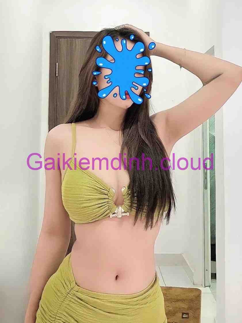 Ái Vy 2k – Em Quyến Rũ Với Body Nóng Bỏng, Gái Gọi Cần Thơ Chất Lượng Cao