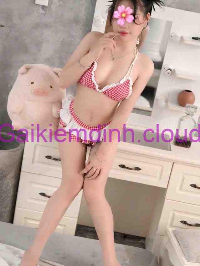 Diệu My – Hàng Ngon Dáng Đẹp, Xinh Ngon Ngọt Nước – Gái Gọi Quận 7 Sài Gòn TP. HCM