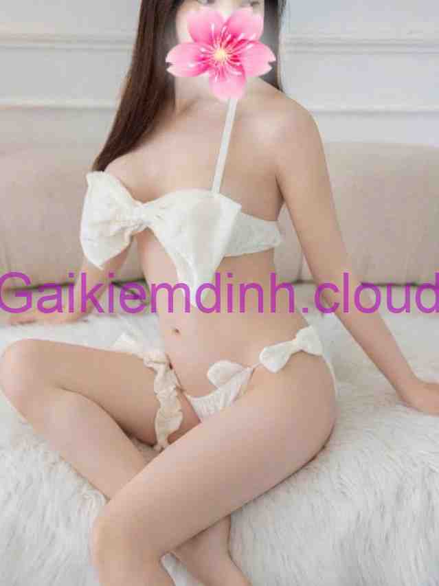 Ngọc Trà – Gái xinh gái teen tp nha trang hàng họ cực chất!